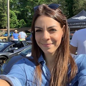 Meet your Posher, Andreina